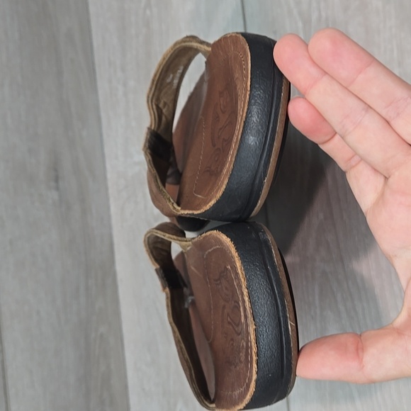 Olukai Men's Moko Brown Thong Leather Sandals Slide Shoes Sz 11 - Picture 6 of 11